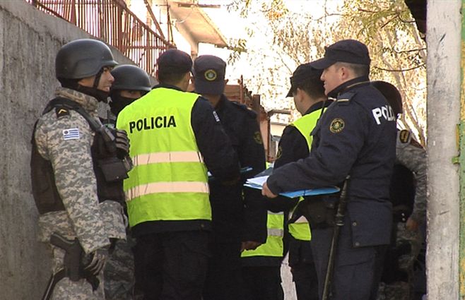 Policia-Censo-Los-Palomares-Casavalle.jpg