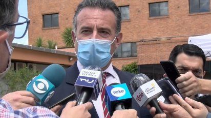 salinas reafirmo que cuando este la vacuna contra el covid sera gratuita a la poblacion