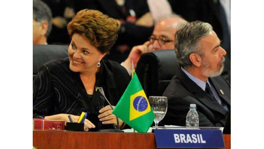 Dilma Rousseff canceló su presencia en cumbre de Unasur en Lima