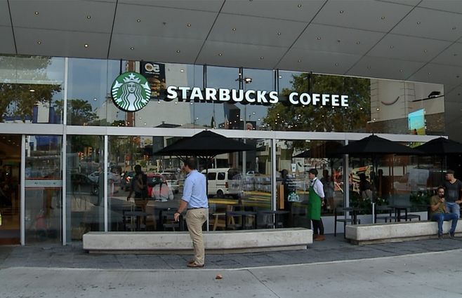 STARBUCKS-MONTEVIDEO-SHOPPING-ENTRADA.jpg