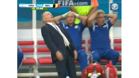 Mirá lo que le pasó a Sabella, casi se desmaya el DT argentino