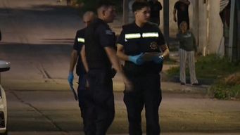 un hombre grave y otro detenido tras discusion con cuchillos en nuevo paris