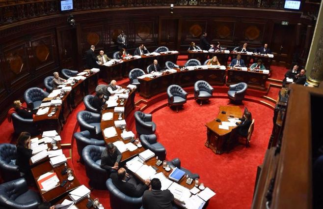 Senado-vota-Rendición-de-Cuentas-2023-FocoUy.jpg