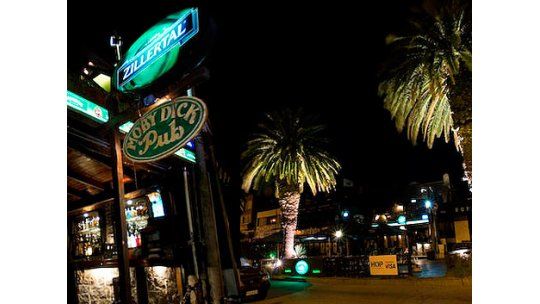 Banco Central investiga a turista que regaló U$S 30.000 en Punta