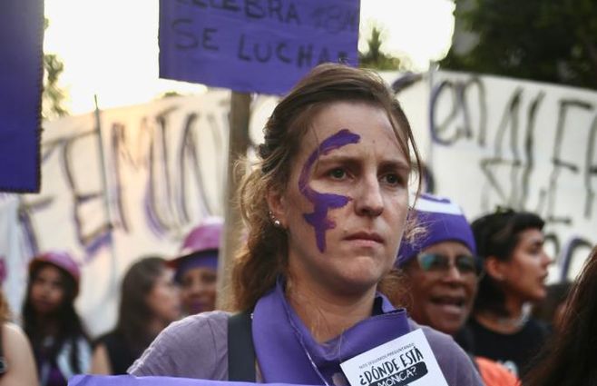 Marcha del 8M 2023. Foto: Gastón Britos / Foco UY