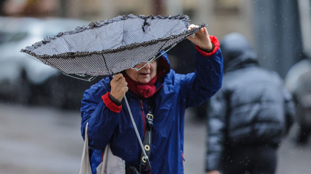 Advertencia amarilla de Inumet por vientos fuertes y persistentes en la costa