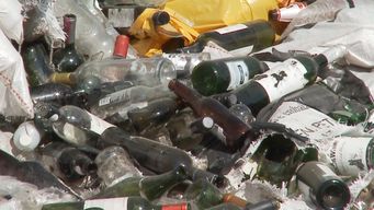 los envases descartables pasaran a tener precio y se pagara por devolverlos