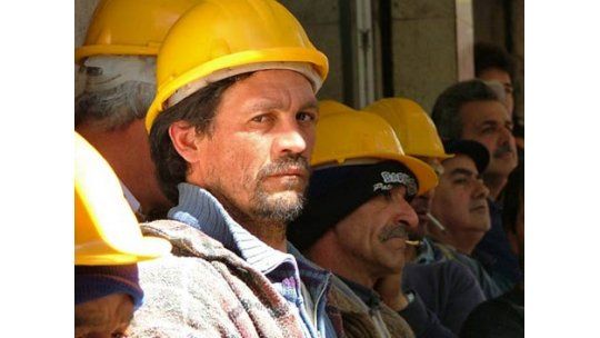 Uno de cada diez trabajadores uruguayos gana más de $30.000