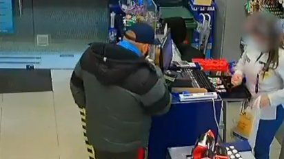 robo la misma farmacia dos veces en una semana y marcho 5 anos a la carcel