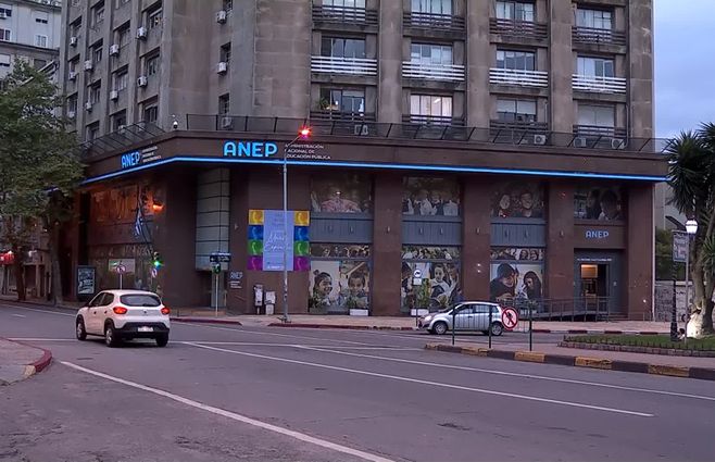 anep-edificio-central-montevideo