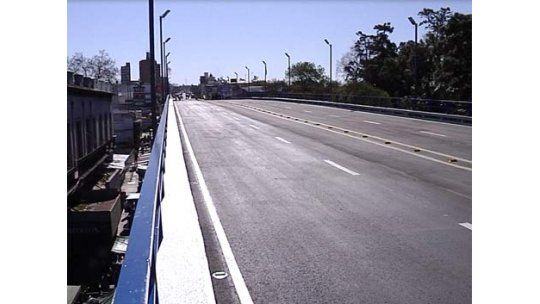 Tras seis meses de obras, reinauguró el Viaducto del Paso Molino