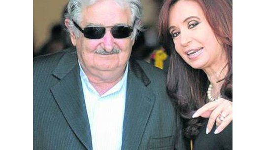 Martín García: contraataque argentino y cumbre Mujica-Cristina
