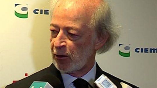López mena