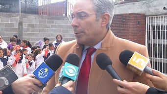 robert silva: ?por suerte es una minoria de docentes los que paralizan sus actividades?