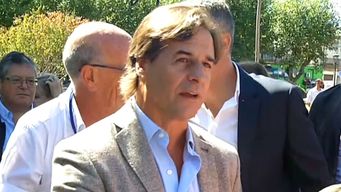 el presidente luis lacalle pou defiende la luc en conferencia de prensa
