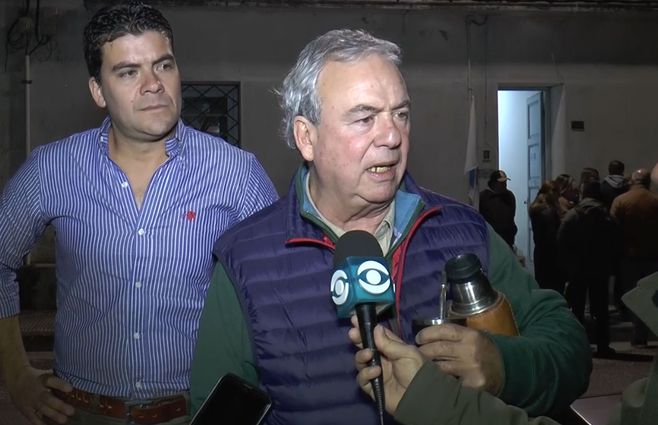 El ministro Heber se mostró indignado con la fuga de narcos que tenían prisión domiciliaria. 