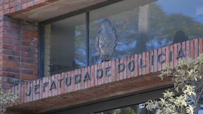 acribillaron a un joven de 23 anos cuando caminaba con un amigo