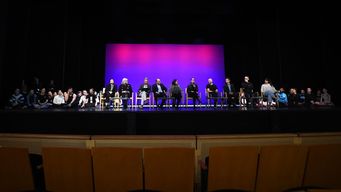gala de ballet: el sodre presento dos propuestas que van de una pieza con historia a un lenguaje muy fisico