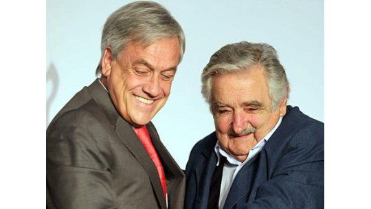 Mujica viaja el viernes a Chile para ir a la Antártida con Piñera