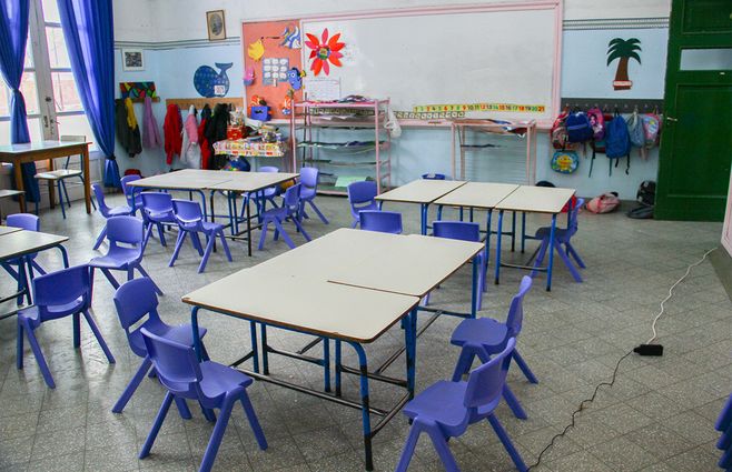 escuela-salon-vacio-foco-uy