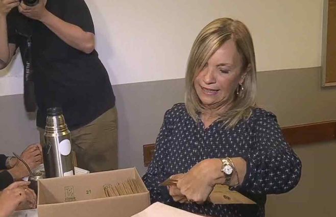 Beatriz-argimón-votación.jpg