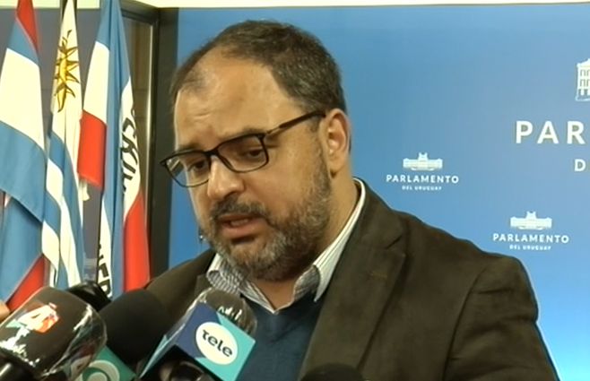 Charles Carrera, ex jerarca del Ministerio del Interior y actual senador del Frente Amplio.