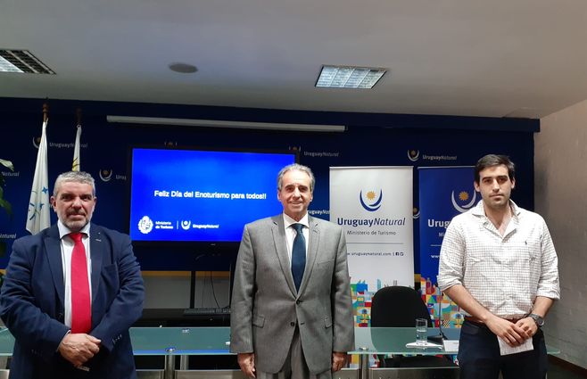 Día Enoturismo - Autoridades_1.jpeg