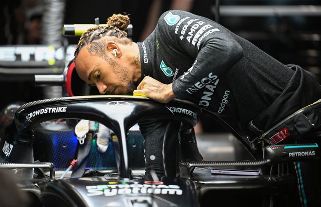 afp lewis hamilton mercedes.jpg