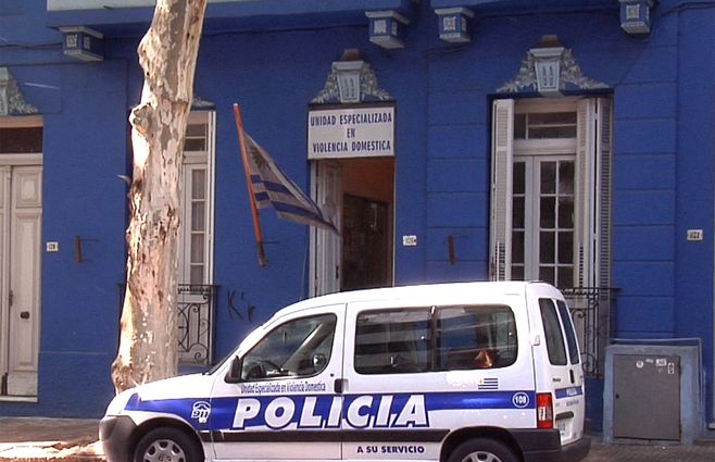 violencia-domestica-policia.jpg