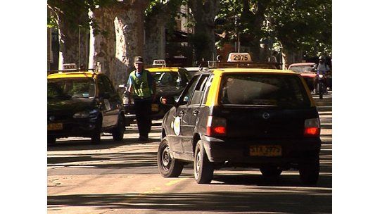 Tarifas de taxis aumentarán 10,74% desde este viernes