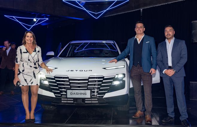 A- Institucional-Gabriela Coletto-Martín Cervini-Marcos Amaral.jpg