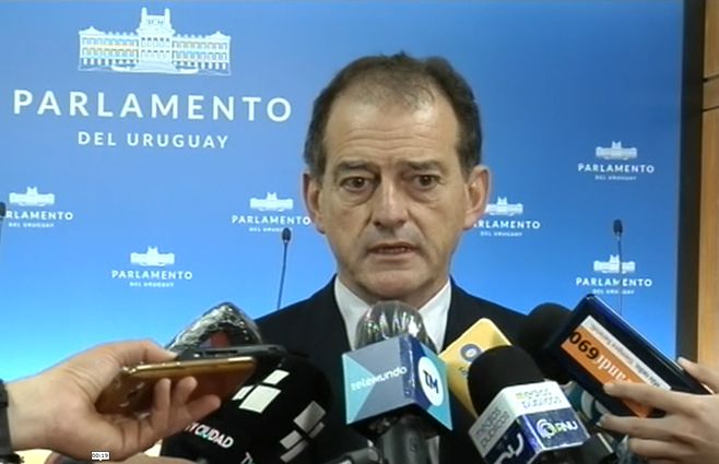 Manini Ríos, senador de Cabildo Abierto.