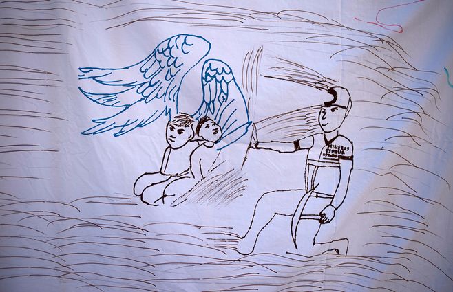 Foto: Dibujo dejado este sábado en una vigilia por Julen.