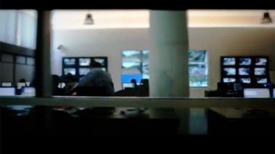 pantallas tv monitor policia