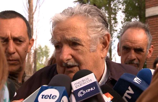 Voto-Mujica.jpg