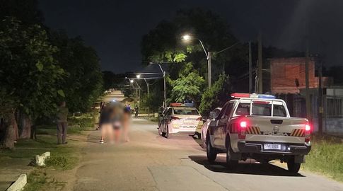 Un adolescente de 13 años y un joven de 20 murieron tras chocar su moto contra un auto en Las Piedras Un adolescente de 13 años y un joven de 20 murieron tras chocar su moto contra un auto en Las Piedras