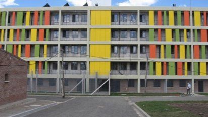 dos reclusos condenados por comandar una organizacion dedicada al trafico de drogas, armas y otros delitos