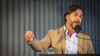 no se cae el que no sube: el mensaje de lacalle pou tras sufrir un accidente a caballo; estoy bien, aseguro