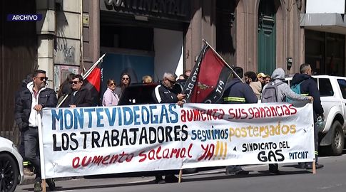Sindicato de MontevideoGas para y bloquea ingreso a la compañía este lunes: reclaman voluntad de negociar de empresa Sindicato de MontevideoGas para y bloquea ingreso a la compañía este lunes: reclaman voluntad de negociar de empresa