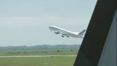 sindicato de aduanas denuncia falta de controles en el aeropuerto de carrasco