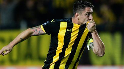 penarol le gano a tucuman y sumo sus primeros tres puntos