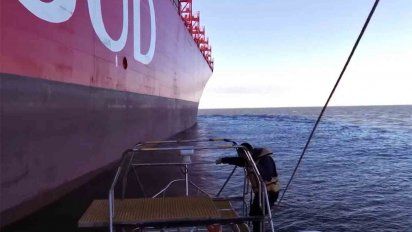 trabajadores del mar en cuarentena por estar en contacto con casos positivos