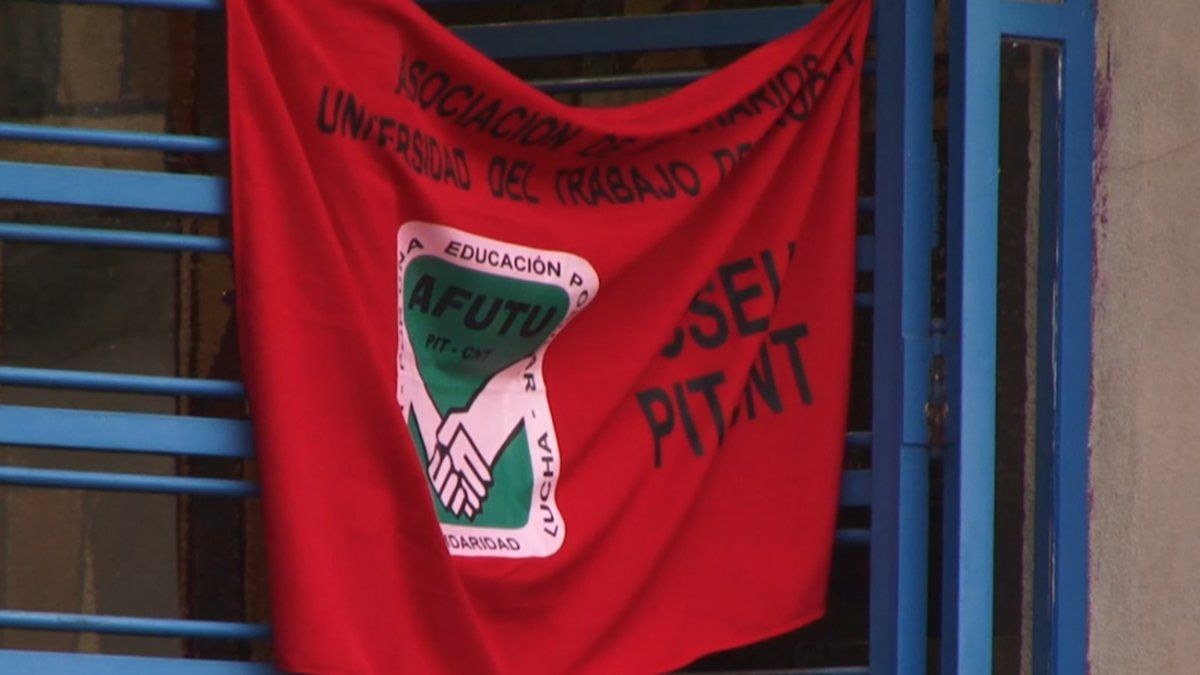 Sindicato de UTU convoca a un paro de 24 horas este lunes