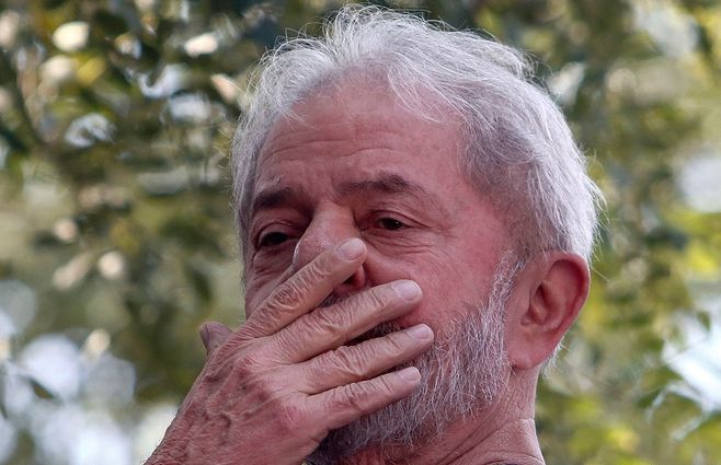 lula-manos-AFP.jpg