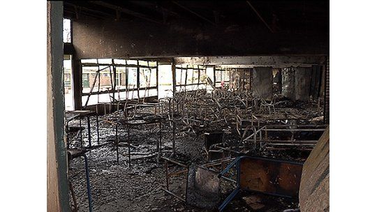 Detectan que en 10 escuelas de 30 faltaba el policía 222