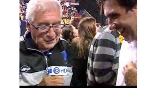 El periodista Signorelli entrevista a Signorelli, técnico campeón