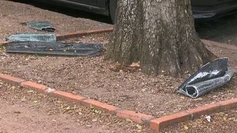 vecinos de parque batlle denuncian rotura de vidrios en autos por no pagar a supuestos cuidacoches