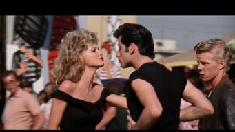 homenaje y despedida de john travolta a olivia newton-john