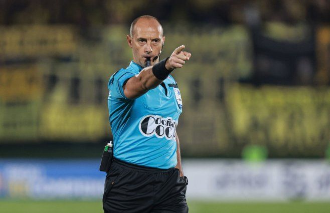 Foto: FocoUy. Javier Burgos, árbitro.