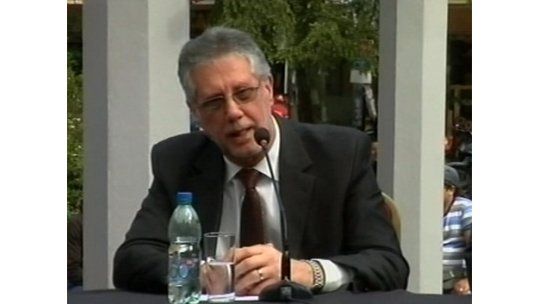 “El que promete resultados a corto plazo en seguridad miente”